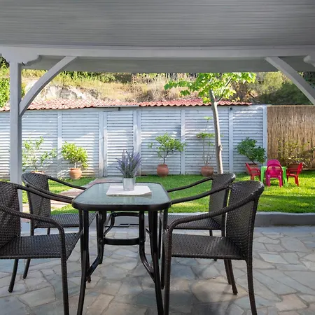 Vagelis מלון דירות Kalamítsion