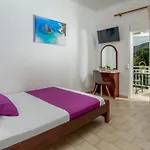 Vagelis Aparthotel