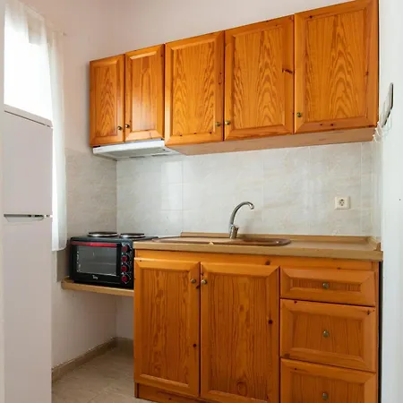 Aparthotel Vagelis *