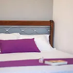 Vagelis Aparthotel