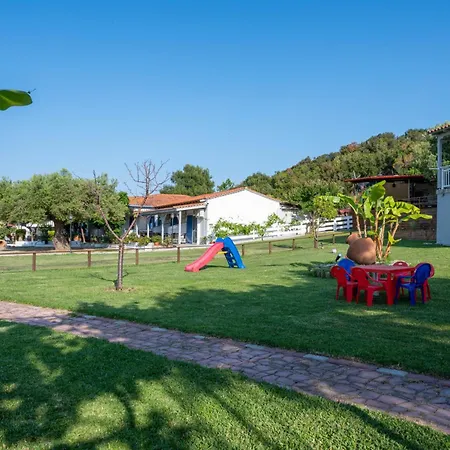 Vagelis Aparthotel 3*